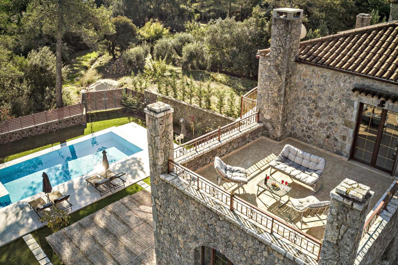 Filia Stone Villa Gouviá Exterior foto